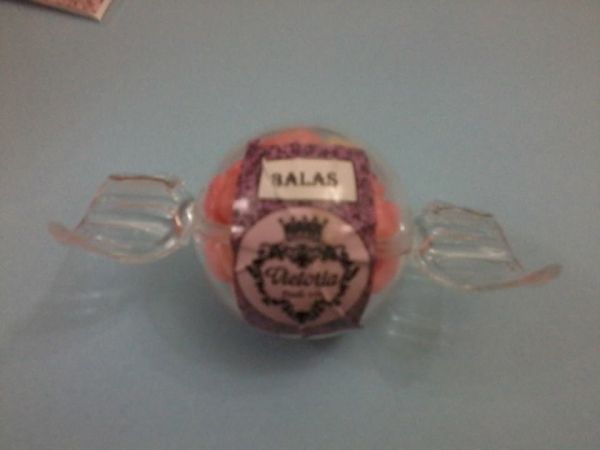 Bombom plastico com mini balinhas